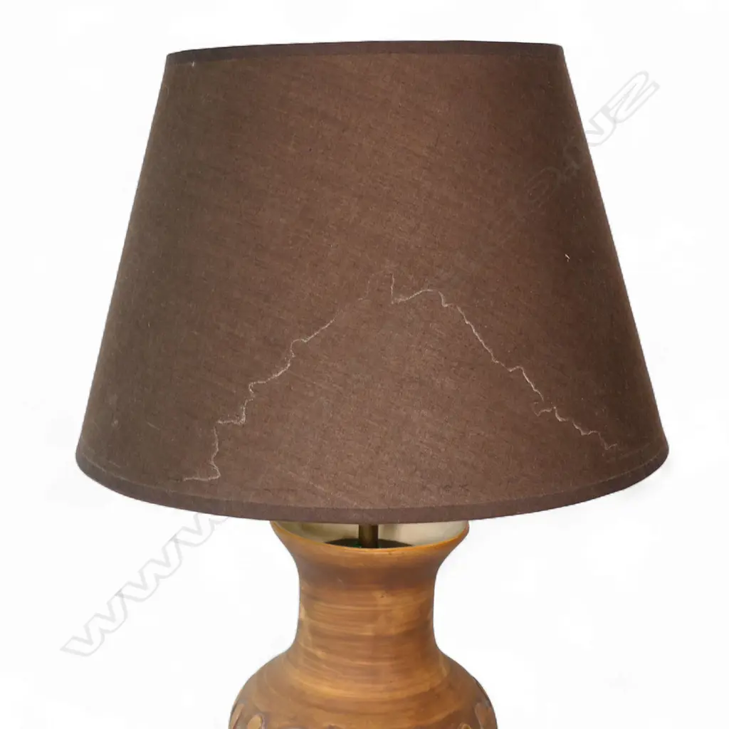 A c.1980 wooden table lamp and shade, Image 1++